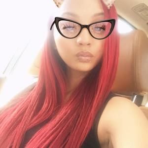 Meet your Posher, Audrey